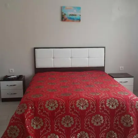 Blue Peace Flat With Furniture & Private *