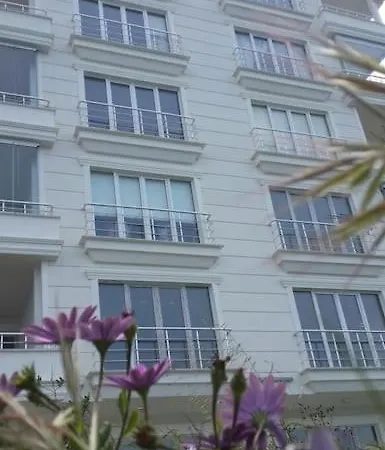 Blue Peace Flat With Furniture & Private Apartment *